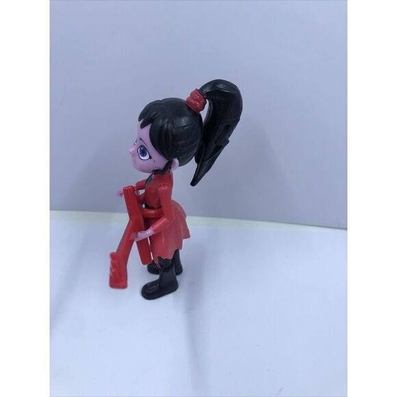 DISNEY STORE Jr VAMPIRINA FRANKEN STACY THE SCREAM GIRLS With Guitar FIGURE 4.5" - Picture 4 of 5